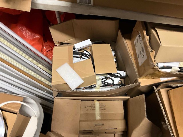 Diverse led verlichting met transformators - afbeelding 5 van  25