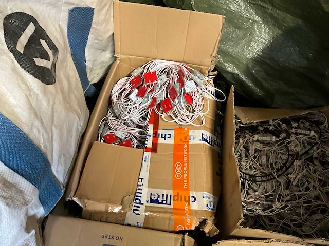 Diverse led verlichting met transformators - afbeelding 22 van  25