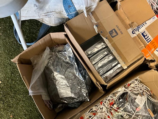 Diverse led verlichting met transformators - afbeelding 16 van  25