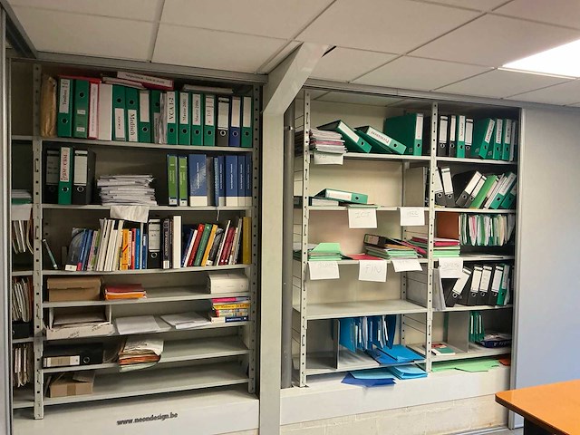 Diverse legbordstellingen (2x) - afbeelding 1 van  13