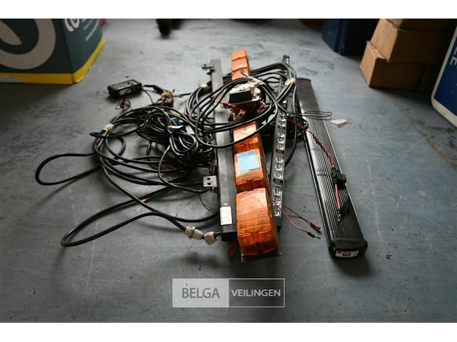 Diverse lichtbalken voor voertuigen - afbeelding 2 van  6