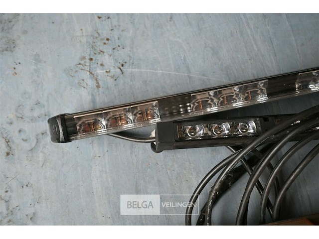 Diverse lichtbalken voor voertuigen - afbeelding 5 van  6