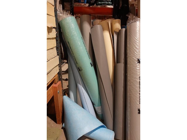 Diverse liners en toebehoren zwembadbouw - afbeelding 2 van  4