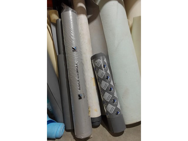 Diverse liners en toebehoren zwembadbouw - afbeelding 3 van  4