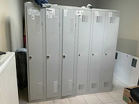 Diverse lockerkast (3x) - afbeelding 1 van  3
