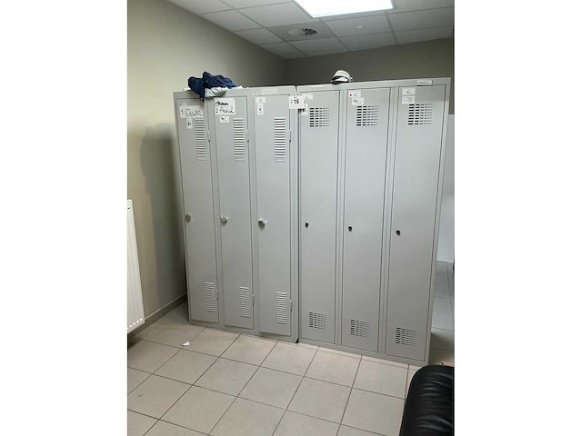 Diverse lockerkast (3x) - afbeelding 3 van  3