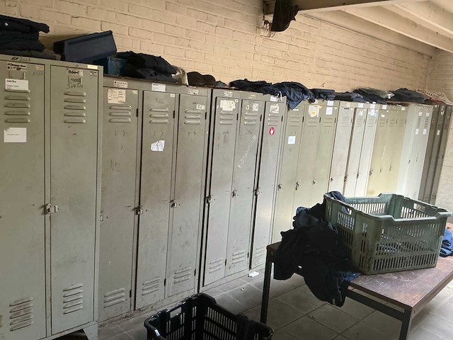 Diverse lockerkasten - afbeelding 1 van  5