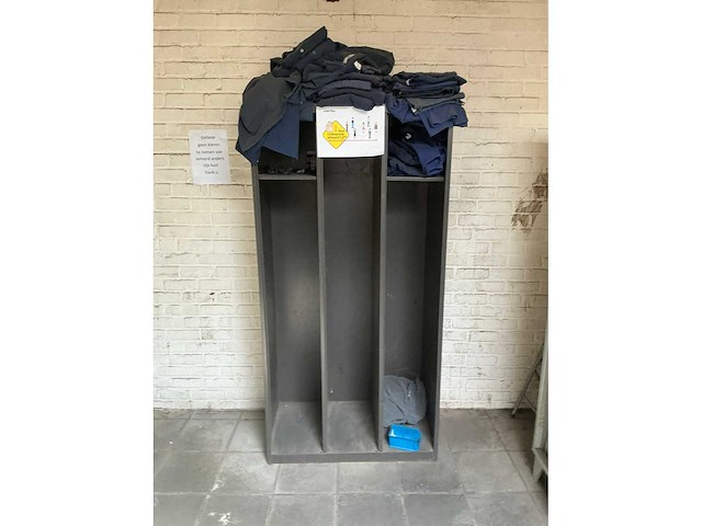 Diverse lockerkasten - afbeelding 3 van  5