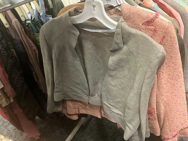 Diverse losse vestjes (55x) - afbeelding 6 van  51