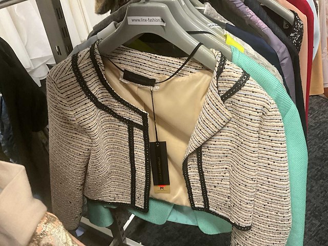 Diverse losse vestjes (55x) - afbeelding 17 van  51