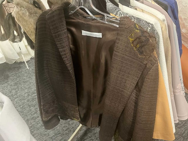 Diverse losse vestjes (55x) - afbeelding 29 van  51