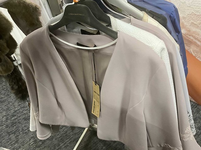 Diverse losse vestjes (55x) - afbeelding 35 van  51