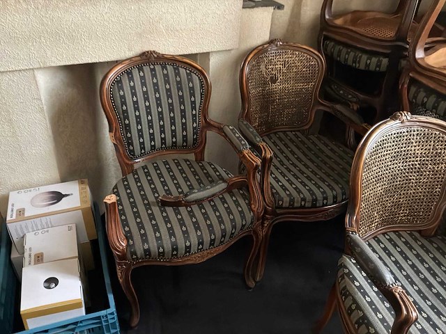 Diverse louis xv fauteuil (12x) - afbeelding 2 van  5