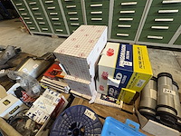 Diverse luchtfilters - afbeelding 1 van  2