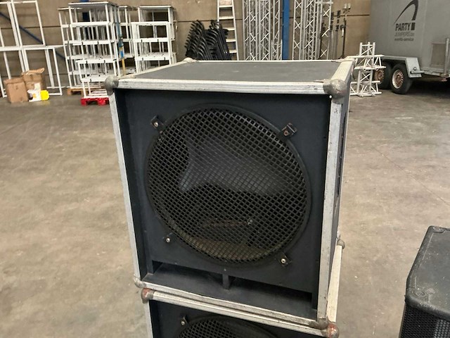 Diverse luidsprekerkasten (3x) - afbeelding 2 van  9