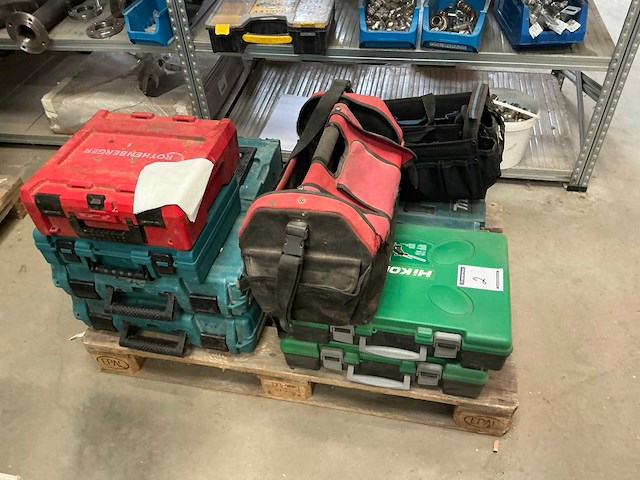 Diverse machine-en gereedschapskoffers (11x) - afbeelding 1 van  4