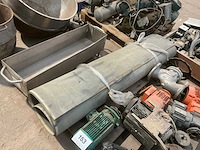 Diverse machine onderdelen - afbeelding 6 van  6