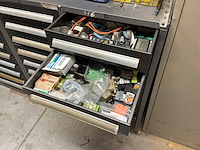 Diverse machineonderdelen en recup goederen - afbeelding 15 van  66