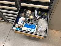 Diverse machineonderdelen en recup goederen - afbeelding 16 van  66