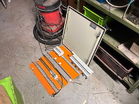 Diverse machineonderdelen en recup goederen - afbeelding 26 van  66