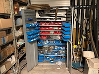 Diverse machineonderdelen en recup goederen - afbeelding 31 van  66