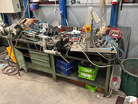 Diverse machineonderdelen en recup goederen - afbeelding 34 van  66