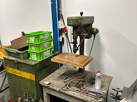 Diverse machineonderdelen en recup goederen - afbeelding 59 van  66
