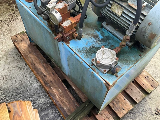 Diverse machines (4x) - afbeelding 2 van  20