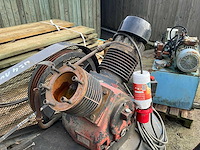 Diverse machines (4x) - afbeelding 15 van  20