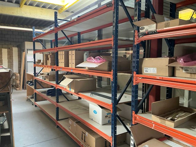 Diverse magazijnstellingen (2x) - afbeelding 1 van  4