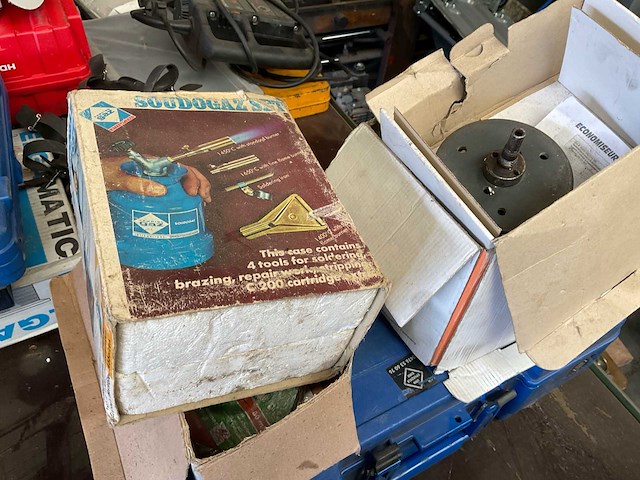 Diverse, makita, spit, bosch overig handgereedschap (30x) - afbeelding 23 van  41