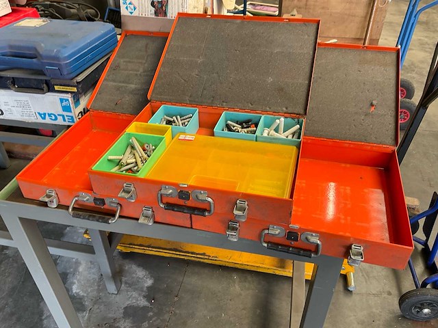 Diverse, makita, spit, bosch overig handgereedschap (30x) - afbeelding 34 van  41