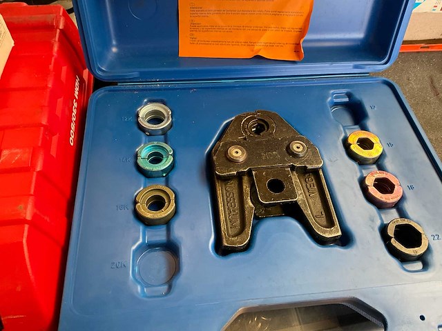 Diverse, makita, spit, bosch overig handgereedschap (30x) - afbeelding 2 van  28