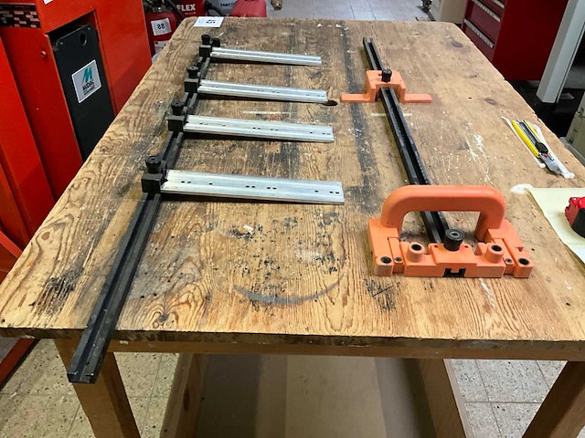 Diverse mallen (2x) - afbeelding 1 van  9