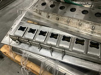 Diverse mallen en toebehoren (5x) - afbeelding 19 van  23