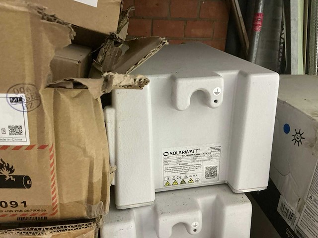 Diverse materialen voor zonnepanelen - afbeelding 3 van  20