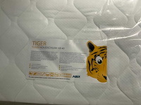 Diverse matrassen (4x) - afbeelding 2 van  8