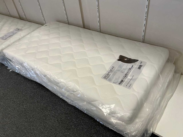 Diverse matrassen (4x) - afbeelding 4 van  8
