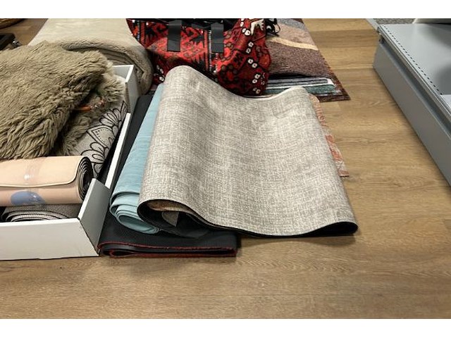 Diverse matten ong 35 stuks - afbeelding 8 van  8