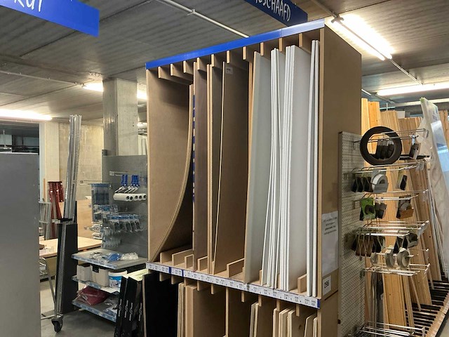 Diverse mdf en multiplex platen (46x) - afbeelding 1 van  8