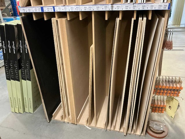 Diverse mdf en multiplex platen (46x) - afbeelding 3 van  8