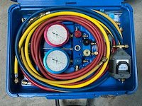 Diverse meettoestellen (2x) - afbeelding 1 van  6