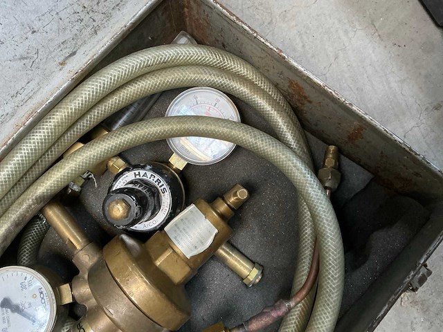 Diverse meettoestellen (2x) - afbeelding 6 van  6