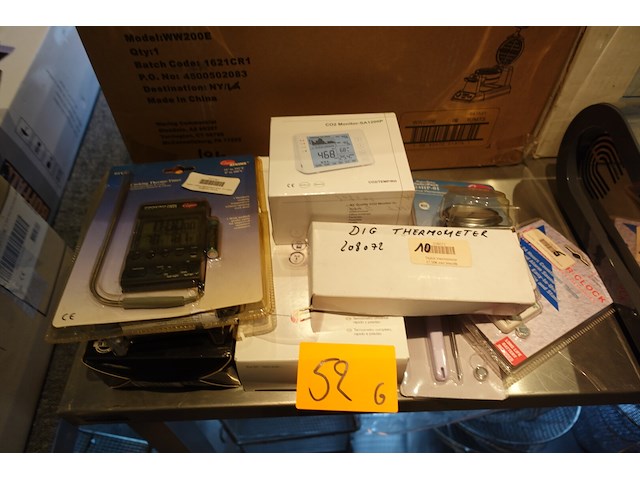 Diverse meettoestellen - afbeelding 1 van  9