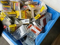 Diverse merken bevestigingsmaterialen (100x) - afbeelding 6 van  7