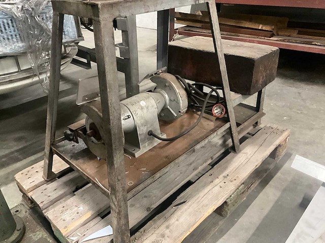 Diverse metaalbewerkingen - afbeelding 5 van  9