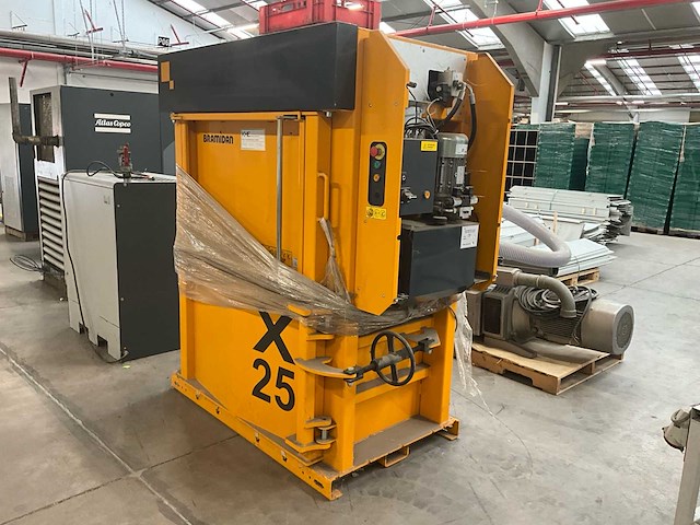 Diverse metaalbewerkingen - afbeelding 1 van  8