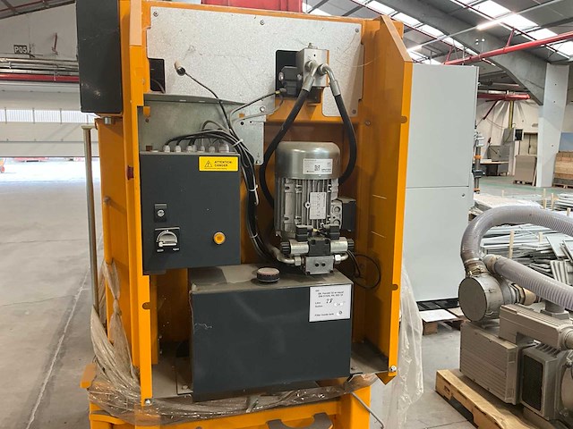 Diverse metaalbewerkingen - afbeelding 2 van  8