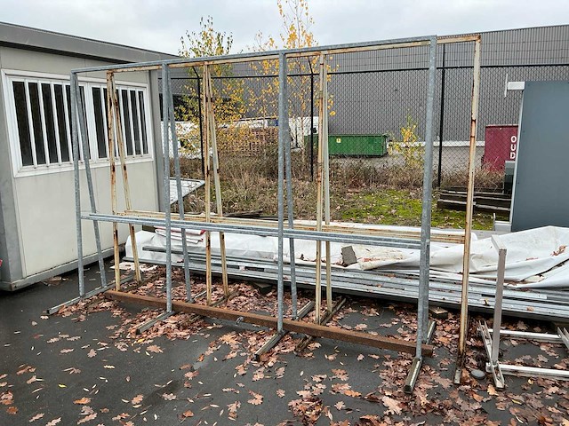 Diverse metalen bokken (4x) - afbeelding 1 van  8