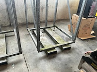 Diverse metalen bokken/stapelrekken (2x) - afbeelding 5 van  6